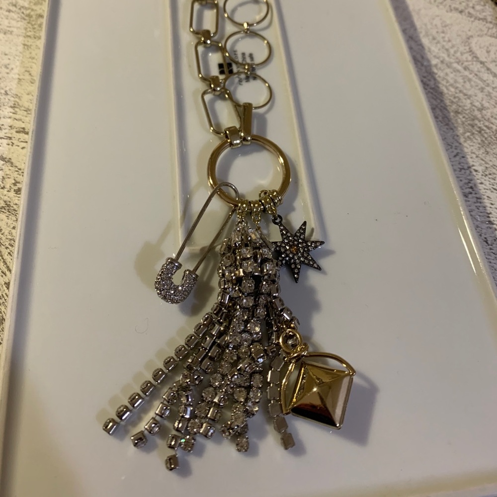 BCBG GORGEOUS NECKLACE - Picture 5 of 11